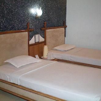 Samdariya Hotell Jabalpur Exteriör bild